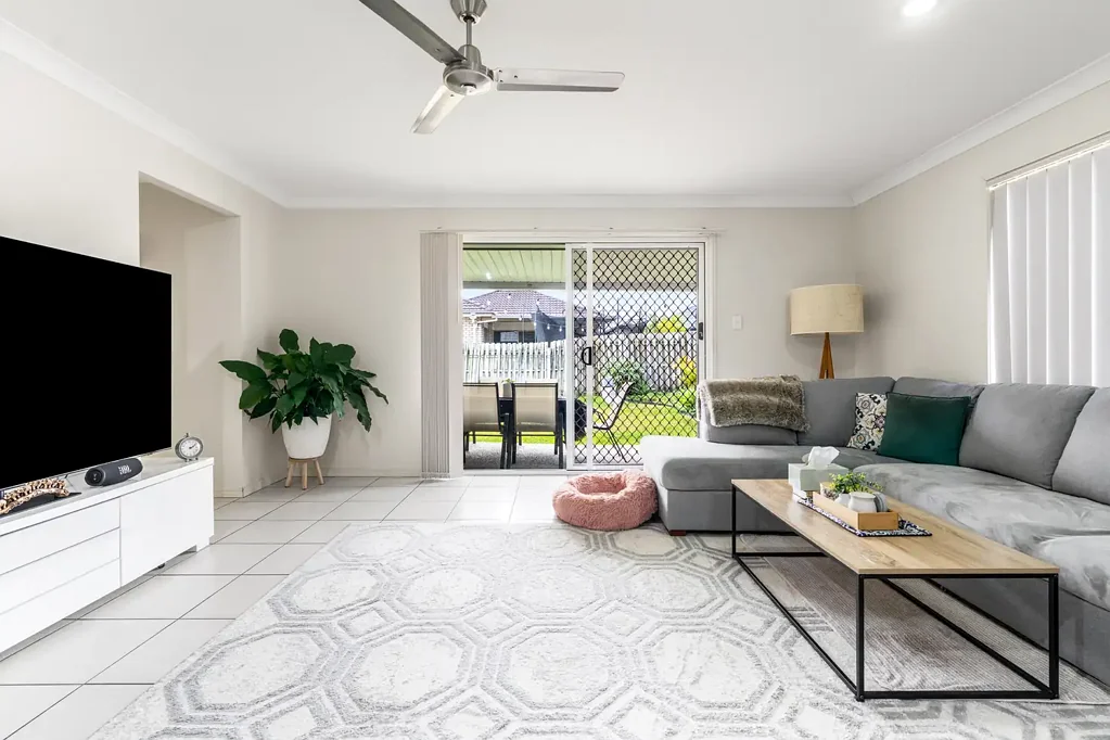 Redbank Plains 4 Bedroom Stylish Family Living in a Convenient Location