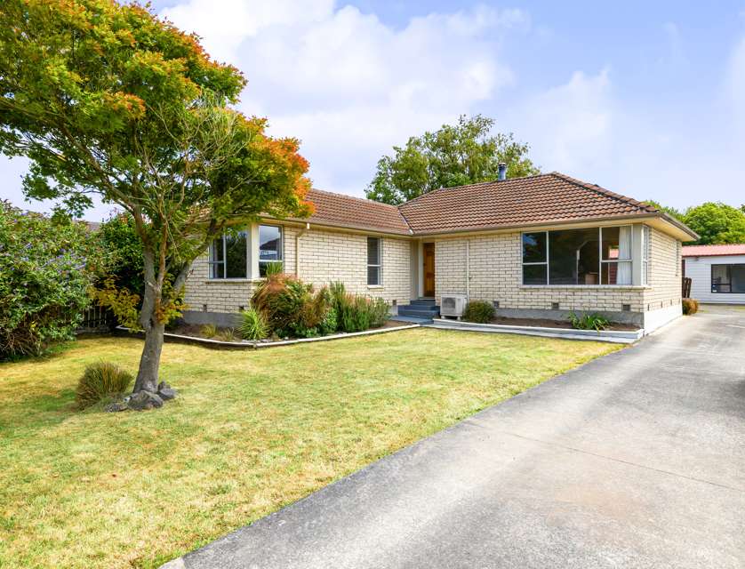 27 Denniston Crescent, Redwood, Christchurch, Canterbury, 3房, 1浴, 独立屋