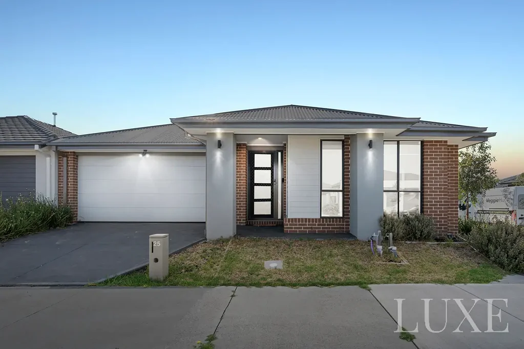 25 Sumar Drive, Craigieburn, VIC 3064