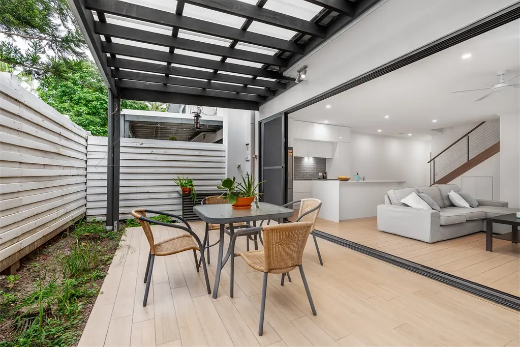 52/42 Stadium Dr, Robina, QLD 4226
