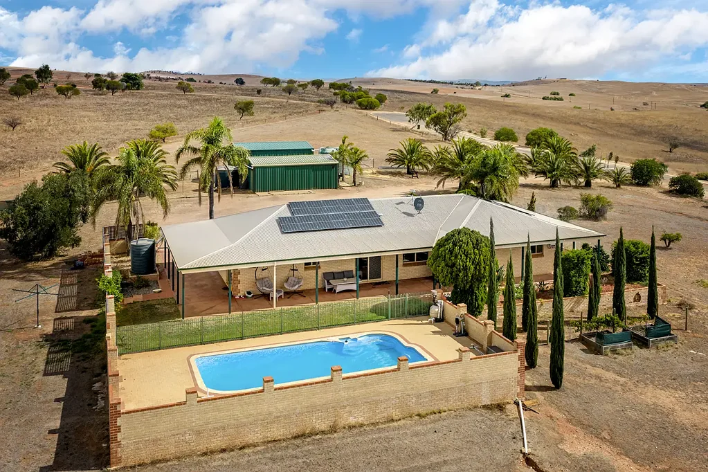 69 Fifth Avenue, Northampton, WA 6535