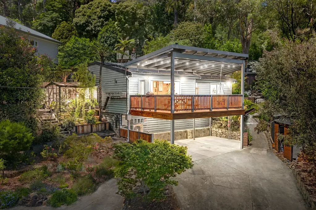6 Ross Street, Tecoma, VIC 3160