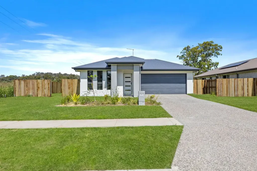 Meringandan West 4Zimmer Modern Family Living with Country Charm