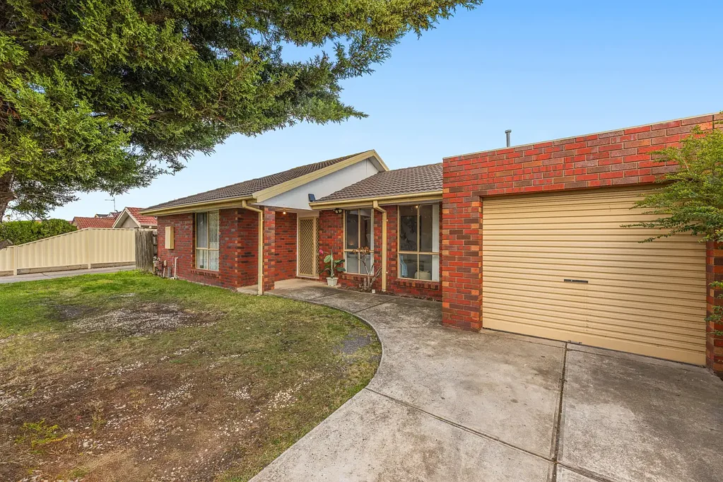 Keilor Downs 3 Bedroom Location, Comfort And Convenience!