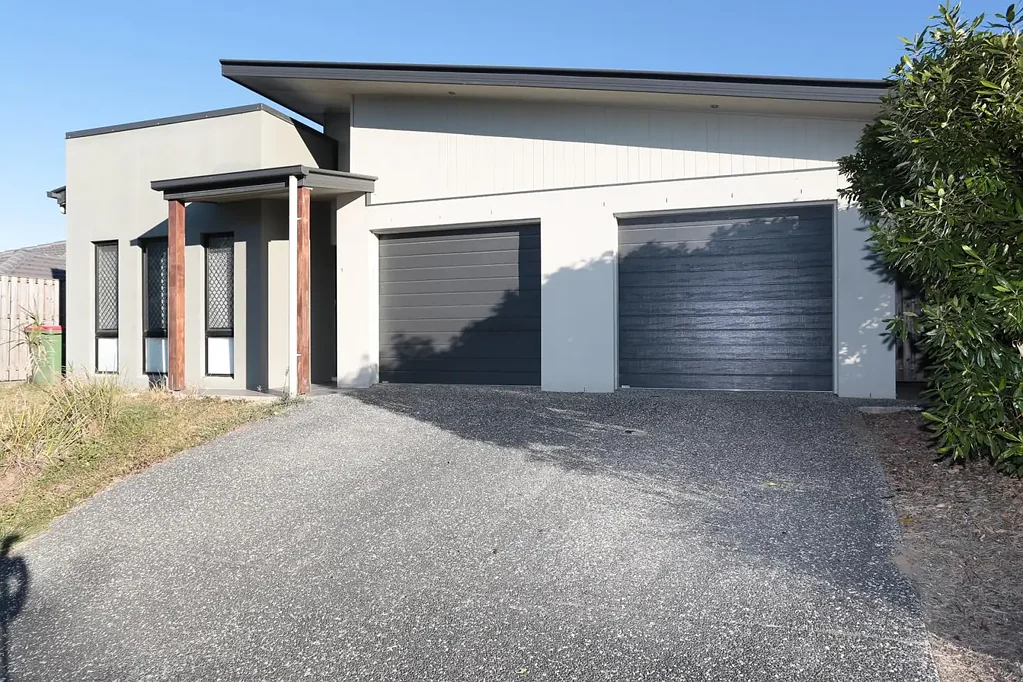 Easy Living, Convenient Location!
