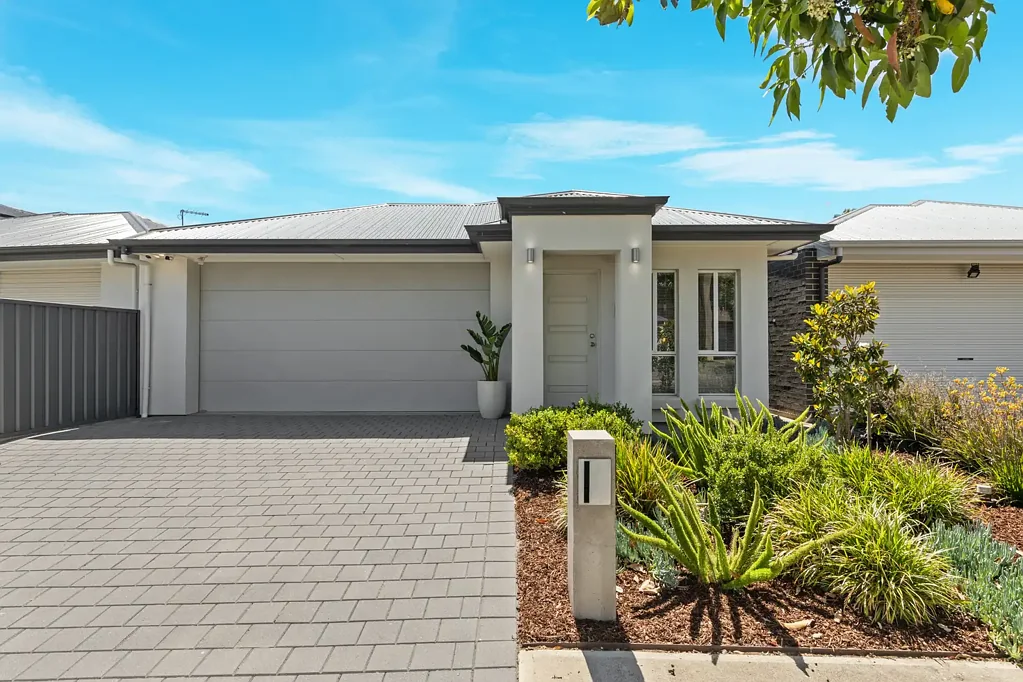 12A Riverina Street, Largs North, SA 5016