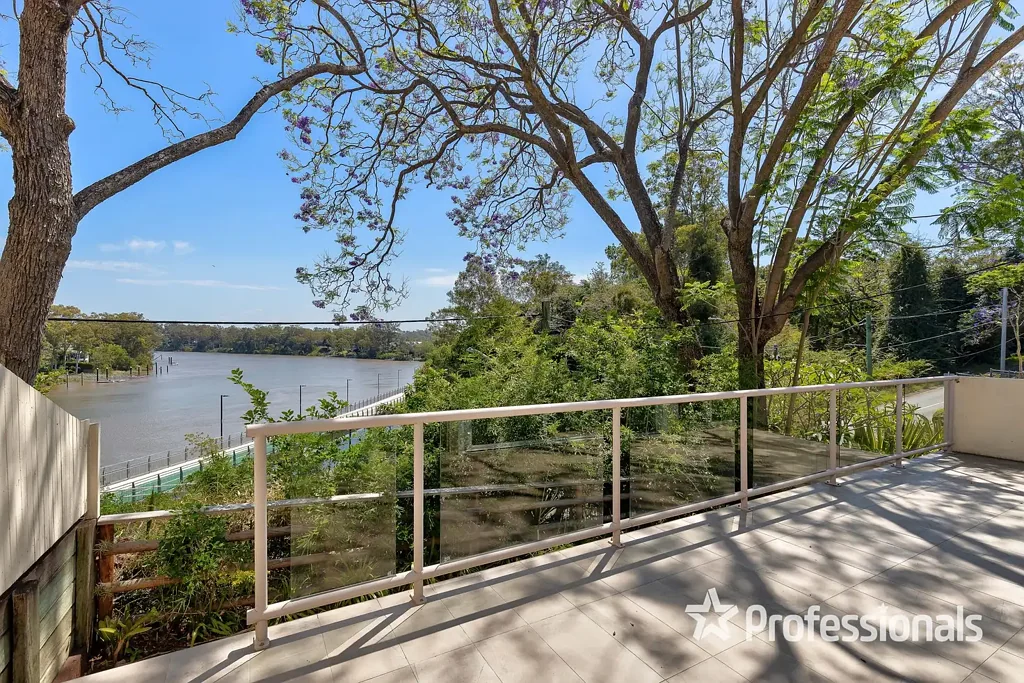 1/54 Foxton Street, Indooroopilly, QLD 4068