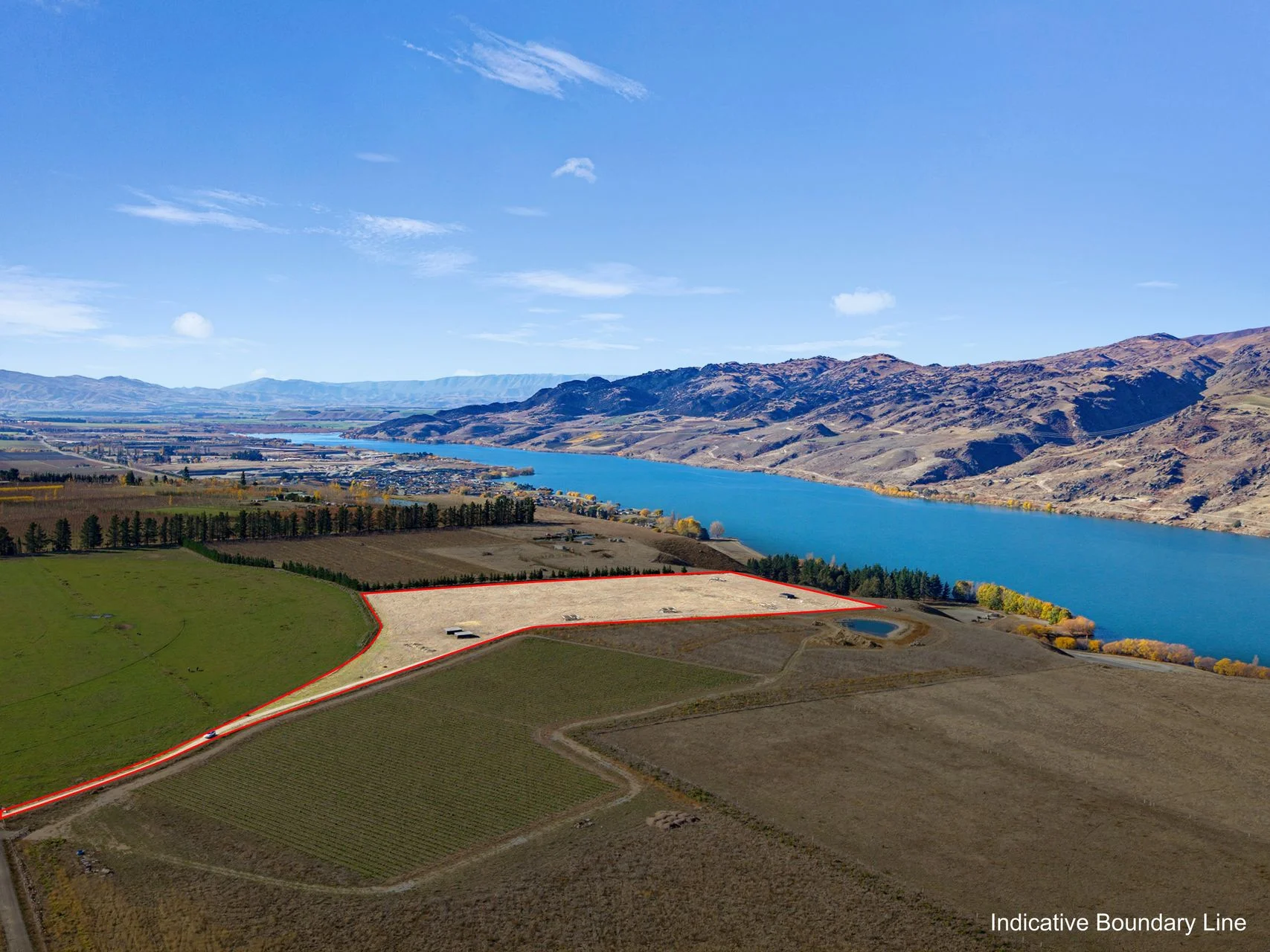 Cromwell  Commanding Views, Endless Possibilities