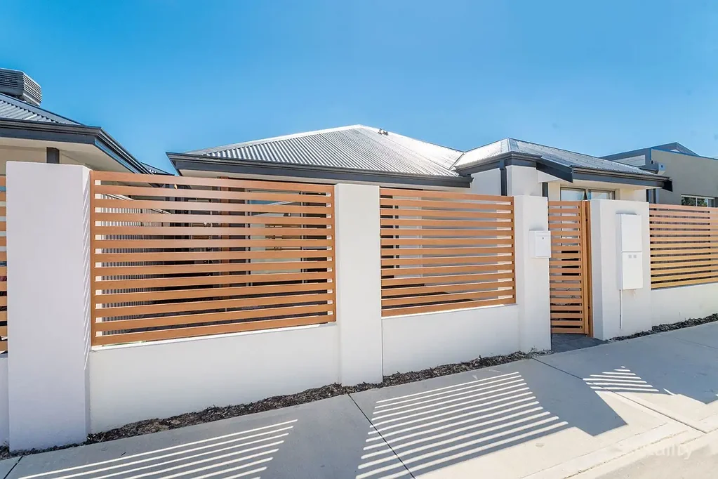 Spacious 3 bedroom, 2 bathroom home with reverse cycle air-conditioning