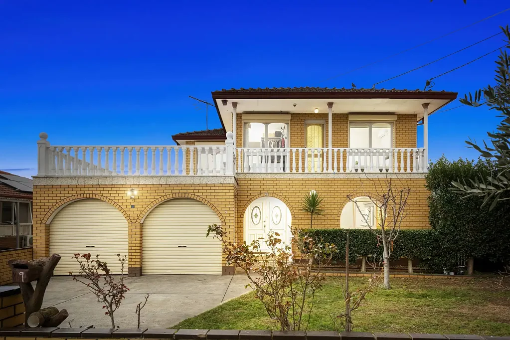 Lalor 5chambre Spacious Family Haven with Multi-Generational Living