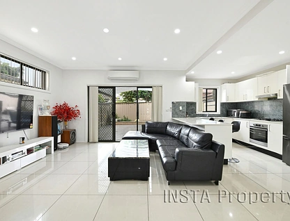 5A Stroker Street, Canley Heights, South Western Suburbs, 3 कमरे, 2 बाथरूम, Apartment
