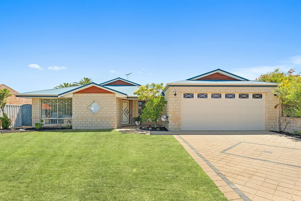 24a Chalmers Avenue, Waikiki, WA 6169