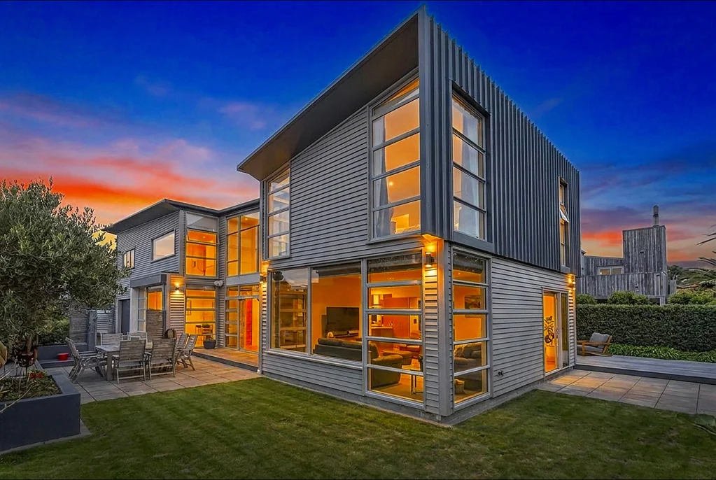 Seatoun 4chambre Exceptional Executive Home - The Perfect Entertainer!