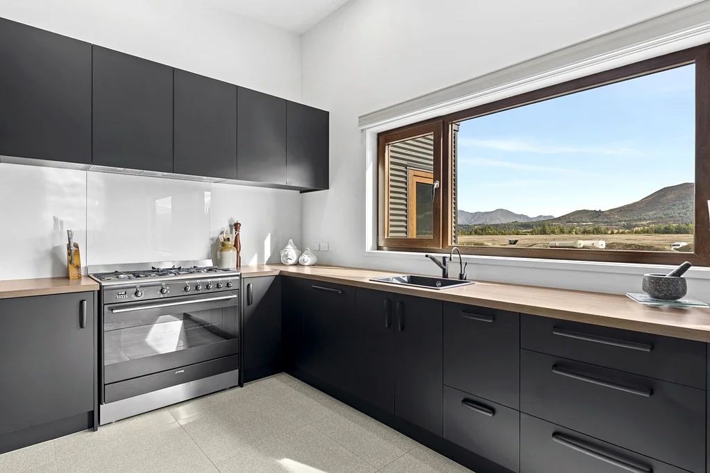 Lake Hawea 3部屋 Smart, Stylish and Ready Now