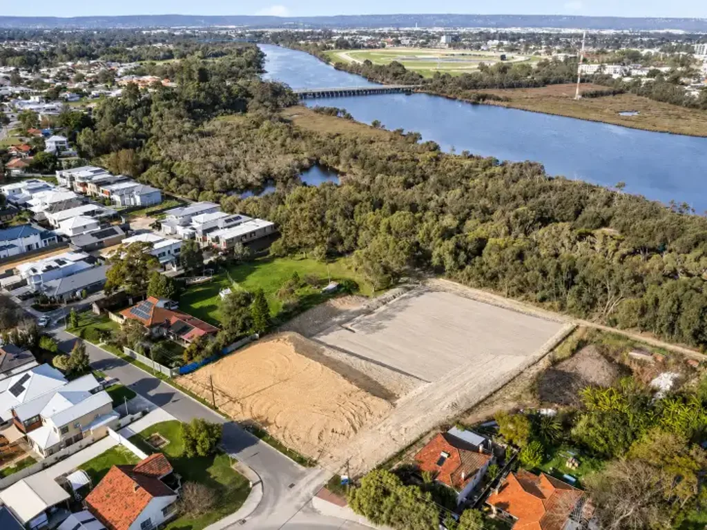 Bayswater Lifestyle Blocks For Sale.  Walk to the River - Prime Bayswater Location!