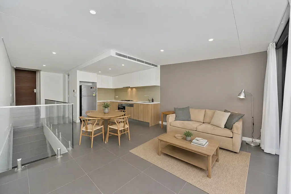 LEASED - HOLDING DEPOSIT RECEIVED