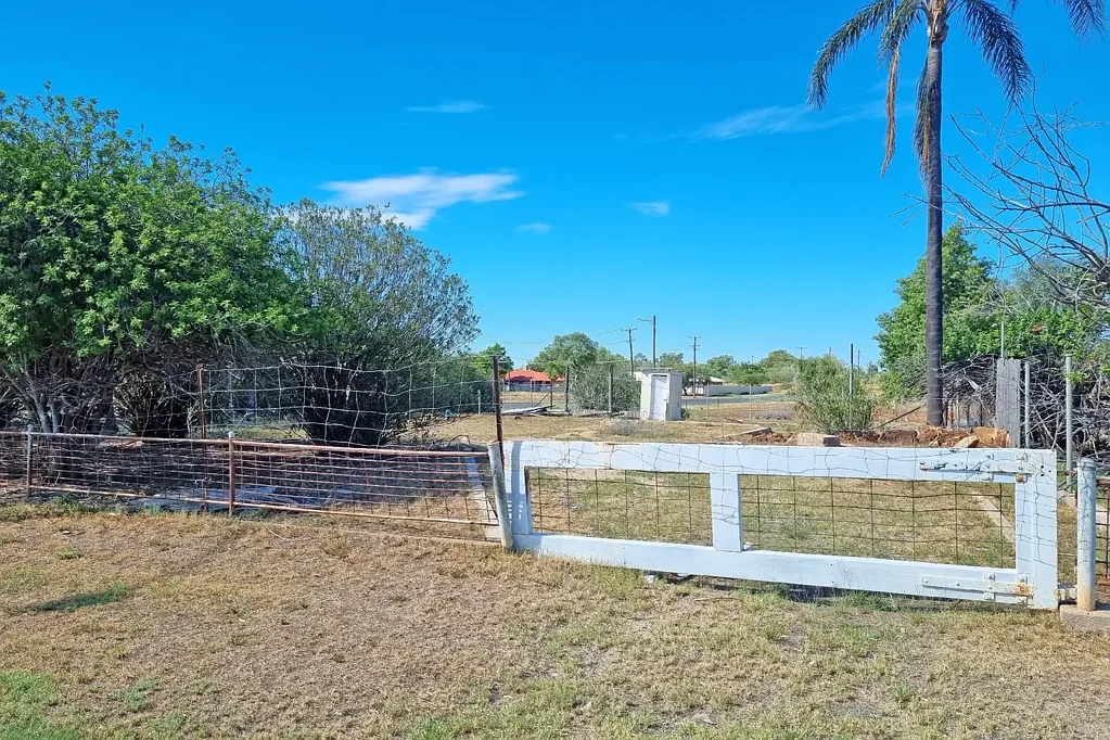 17-19 Bathurst Street, Brewarrina, NSW 2839