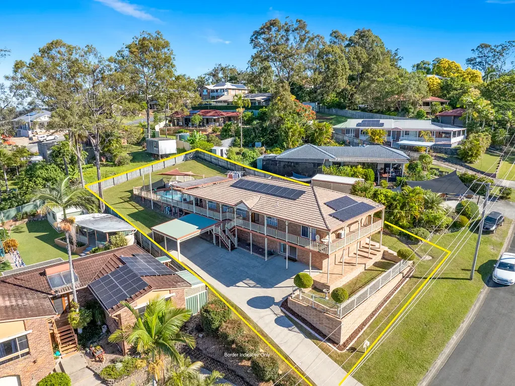 Mount Warren Park 4 Bedroom Large Majestic Home with Elevated, Panoramic Views on 1/4 acre (1,002m2)