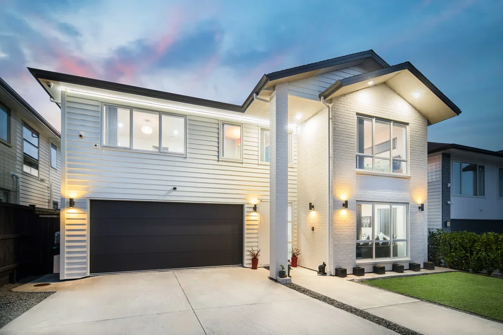 Flat Bush 6 Bedroom Not Your Typical Flat Bush Home - See Why!