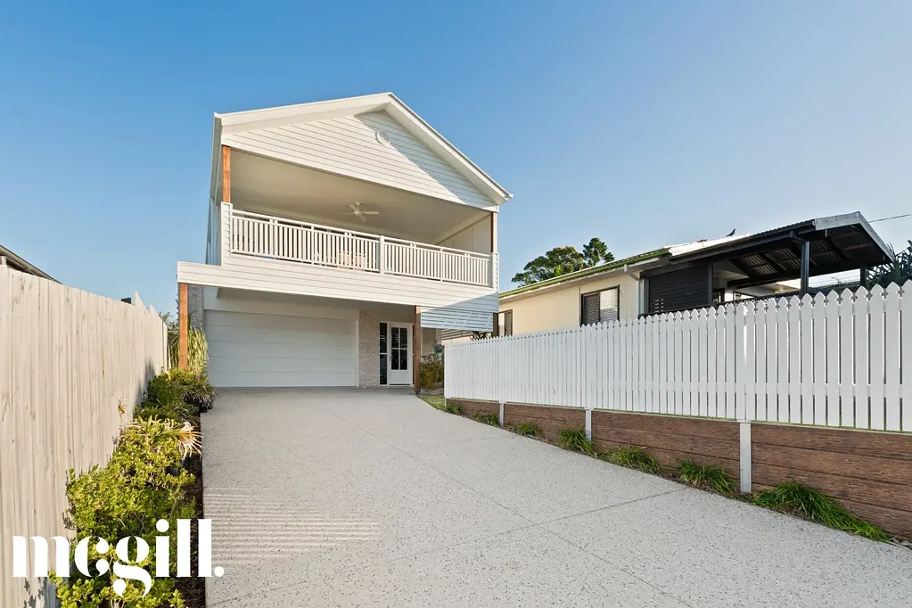 Margate 4 Bedroom The Coastal Benchmark - Ocean Views, Architectural Elegance & Bayside Living