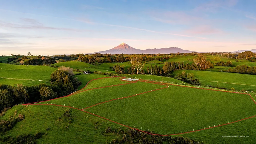 Lepperton Mountain views, sunsets & rolling countryside