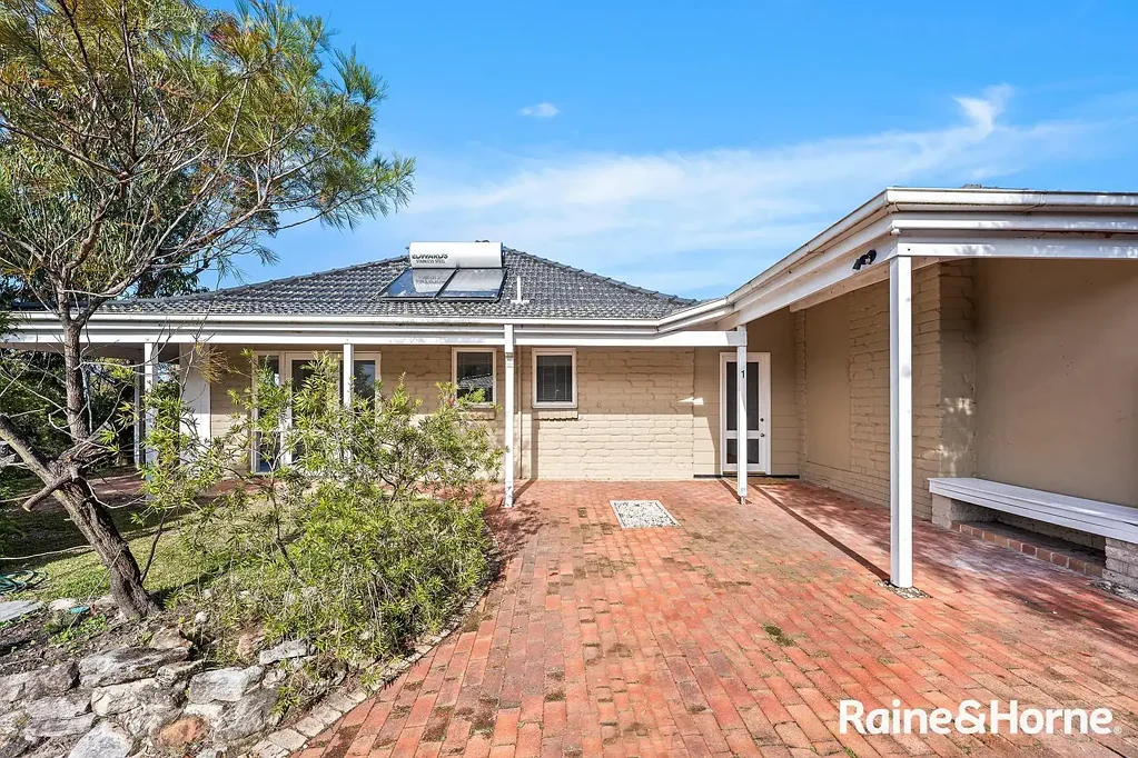 Mud Brick Wonder