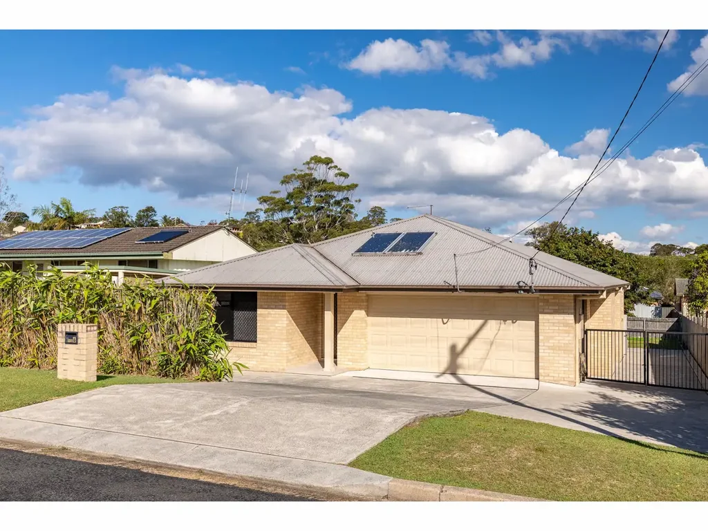 Forster 4房  Spacious Family Living, Close to Parks, Beaches and Town