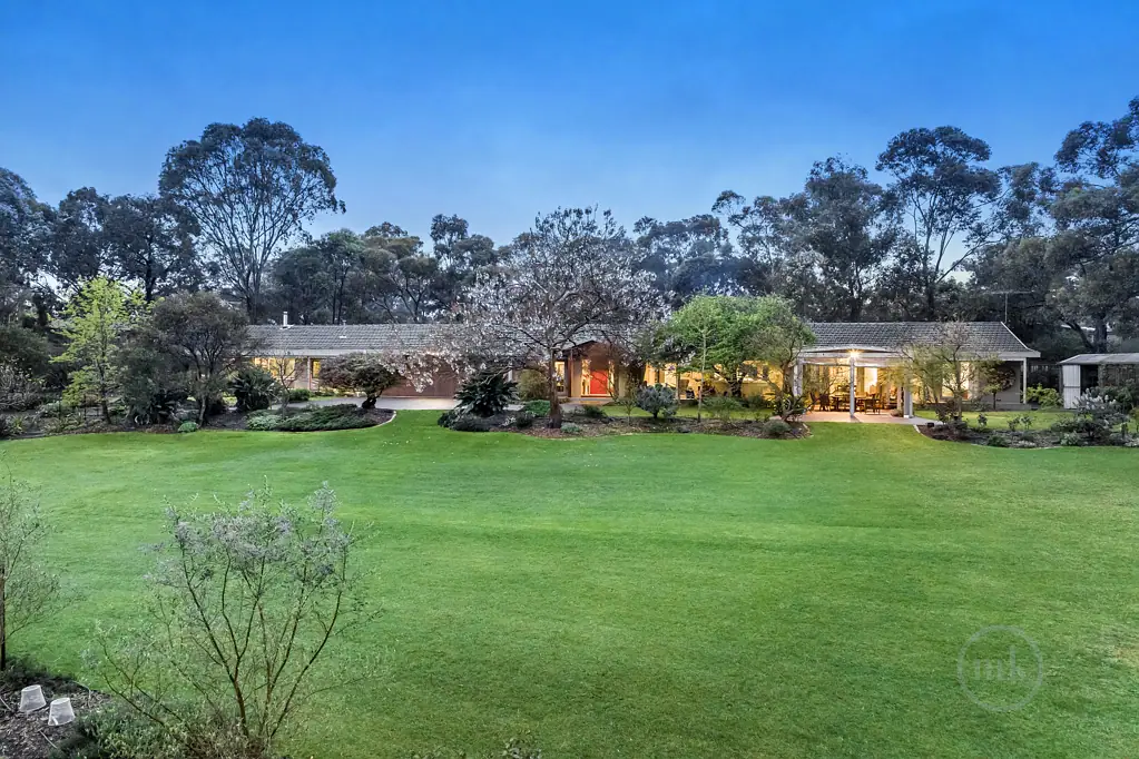 216 Old Eltham Road, Lower Plenty, VIC 3093