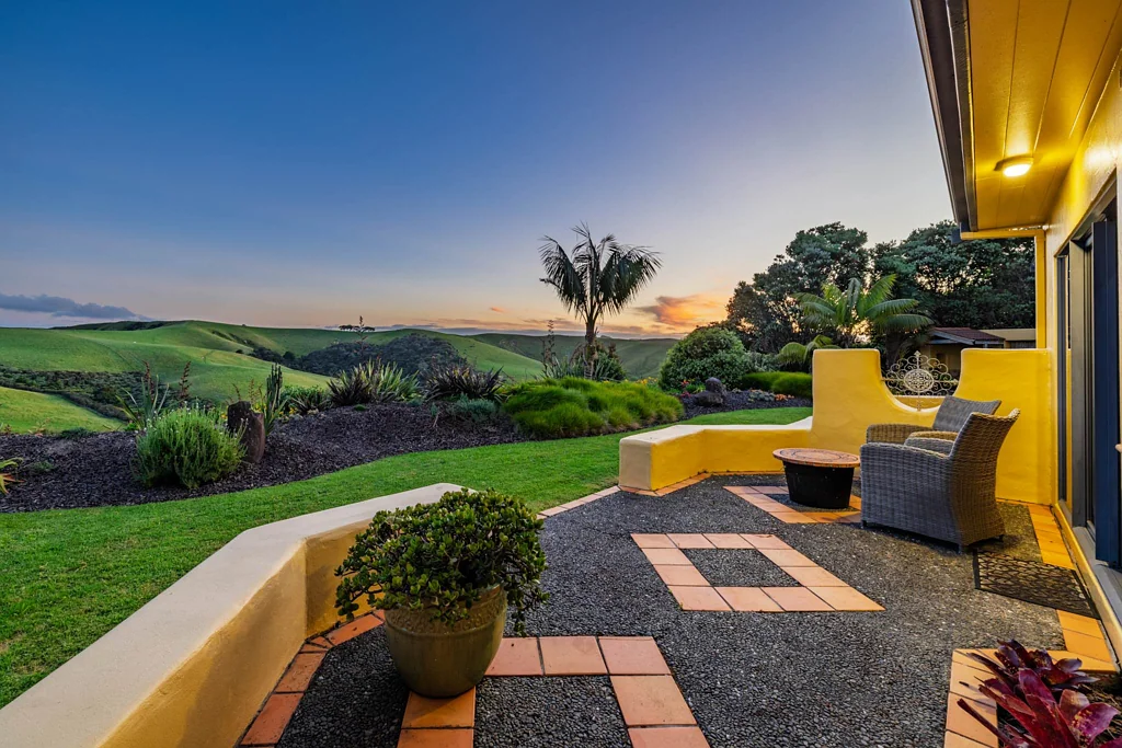 Kerikeri 3 Bedroom Ever-Changing Seascape – A Home Of Beauty & Soul