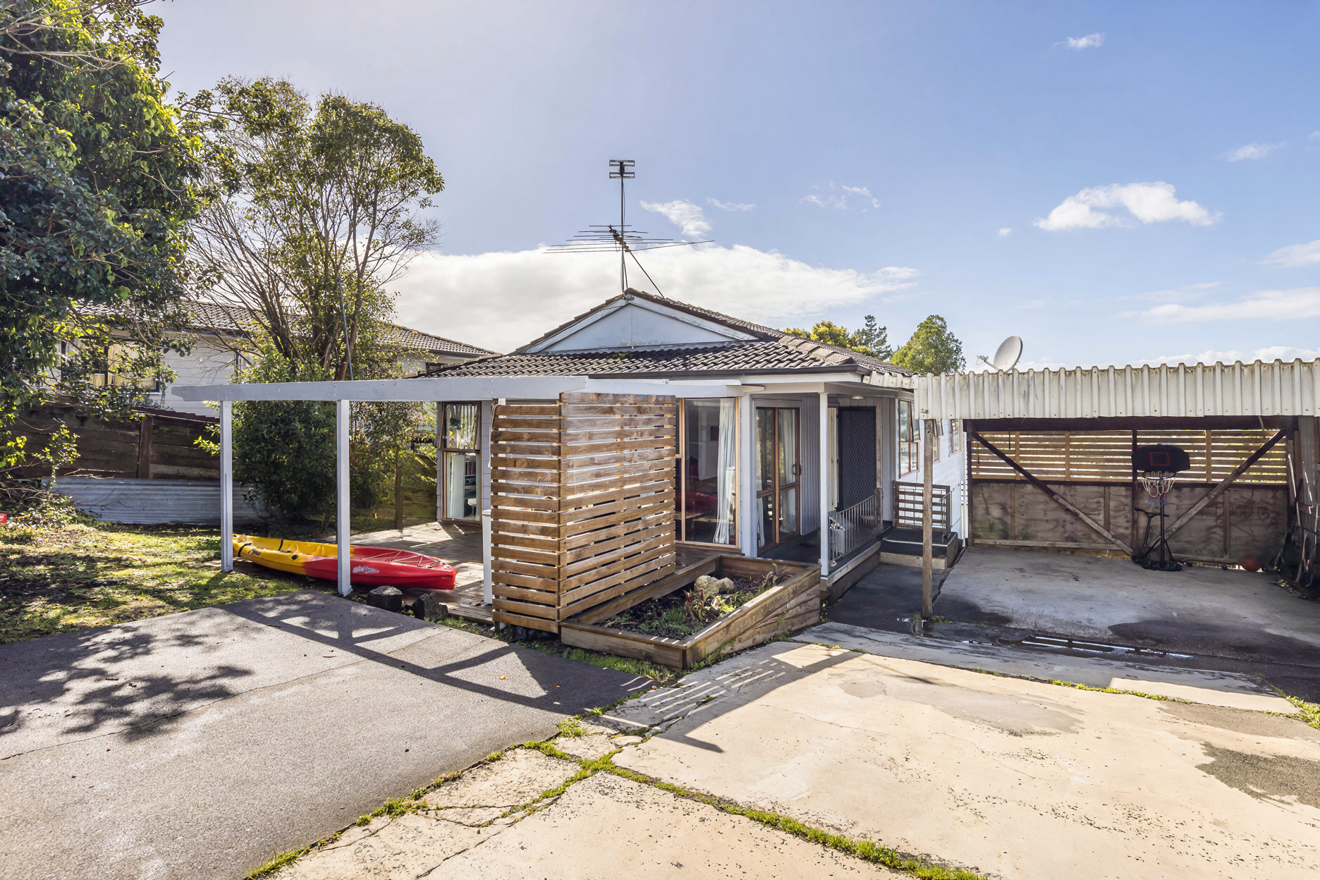 70 Solar Road, Glen Eden, photo 4