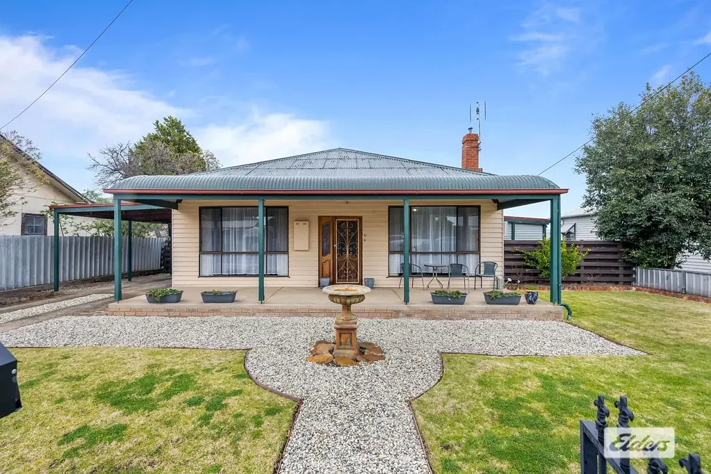 Stawell 3 Bedroom Charming Family Home in Prime Ligar Street Location