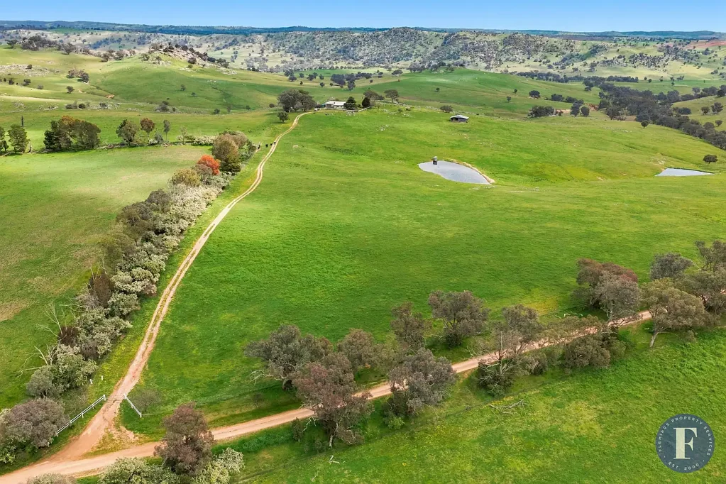 Frogmore Country Living with Room to Make Your Mark