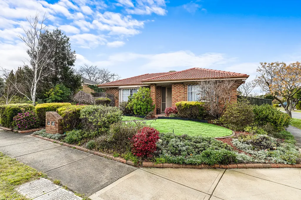 Spacious 4-Bedroom Home in the Heart of Berwick!