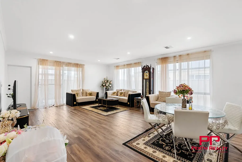 Baldivis 4房  2025 BUILT STUNNING FAMILY HOME IN A SOUGHT-AFTER LOCATION