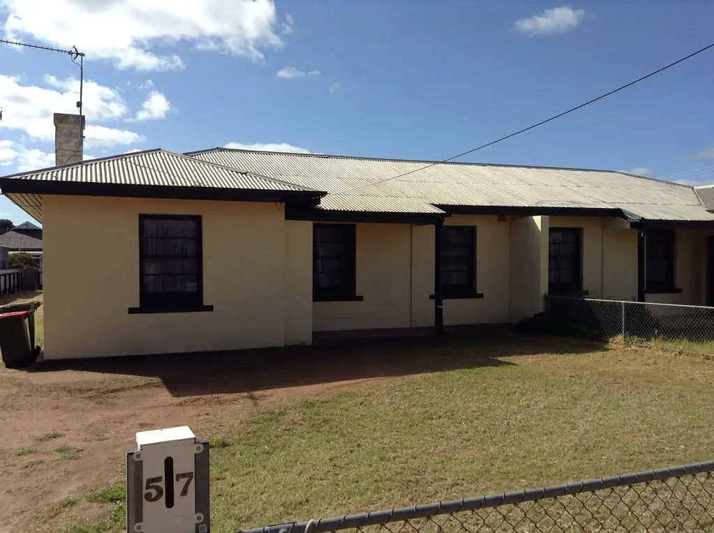 Peterborough 6 Slaapkamer Dual Income Investment in a Prime Central Location