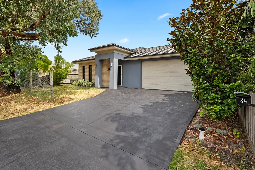 84 Ocean Street, Rosebud, VIC 3939