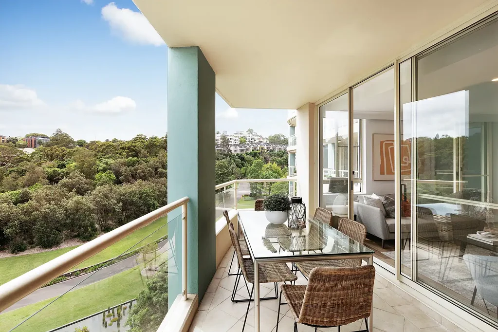 Waverton 3 Bedroom Sunlit entertainer's retreat in acclaimed 'Wondakiah' estate