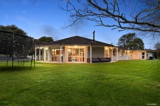50 Lawrence Road, Tuakau, Franklin