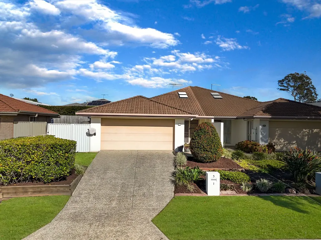 Ormeau 3房  Immaculate Duplex Living in the Heart of Ormeau