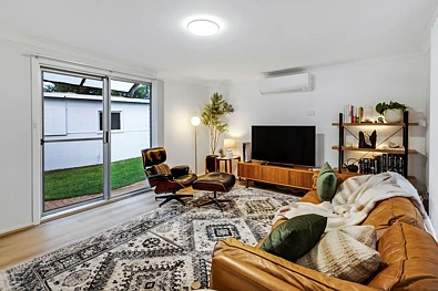 9 Bowman Avenue, Castle Hill, NSW 2154, 4 habitaciones, 1 baños, House