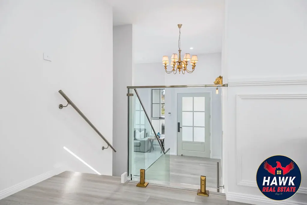 Googong 4غرفة نوم French Provincial Luxury in the Heart of Googong – Ideal for Extended Families or Investors