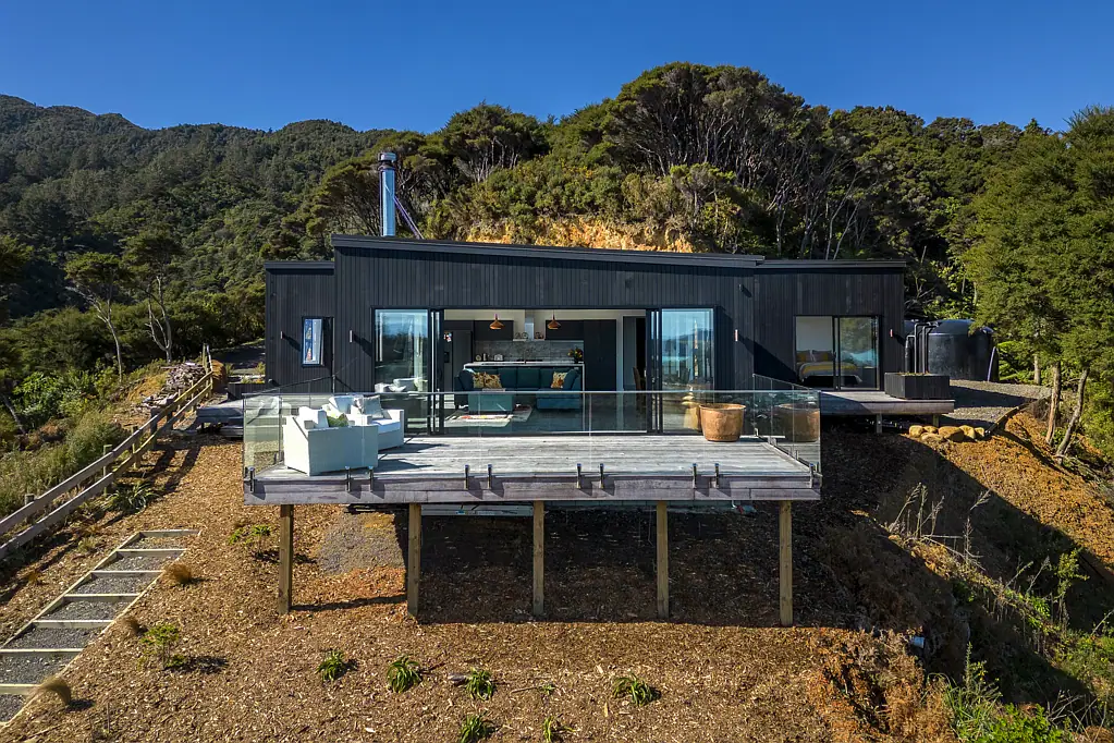 Coromandel 3部屋 CONTEMPORARY DESIGN, BOLD OUTLOOK
