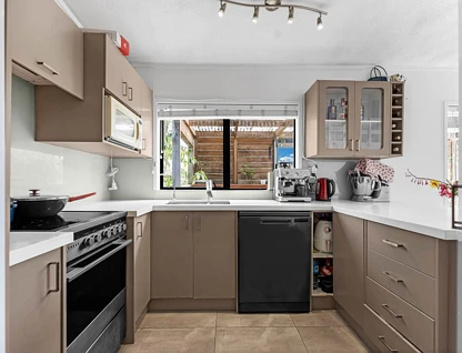 26 Orinda Close, Botany Downs, Manukau City, 3房, 1浴, House