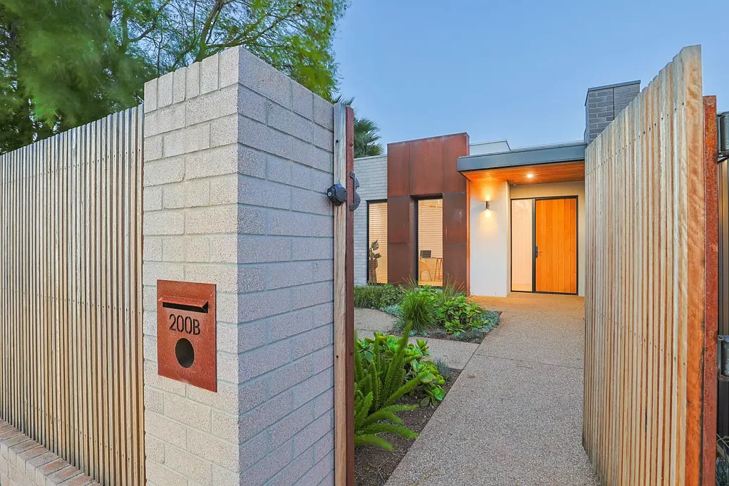 Mildura 4 Slaapkamer More than meets the eye.