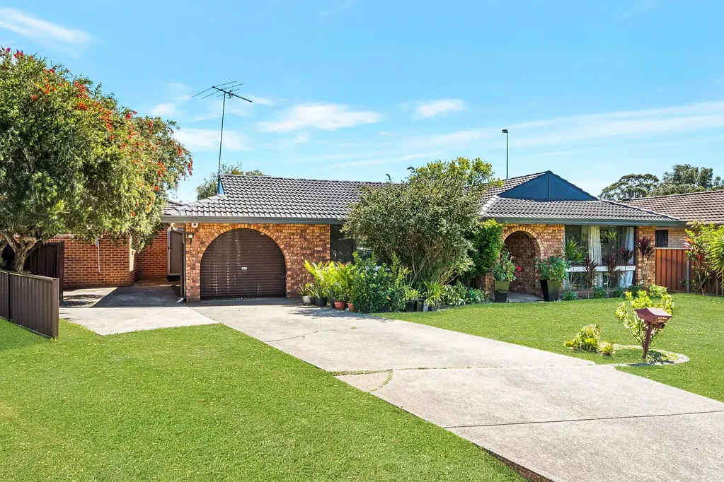 13 Terrigal Place, Woodbine, NSW 2560