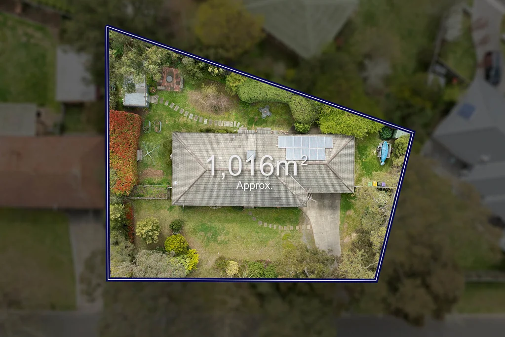 6 Gardiner Street, Gisborne, VIC 3437