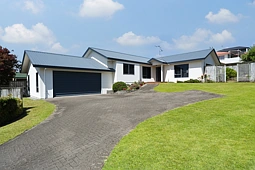27 Discovery Drive, Flagstaff