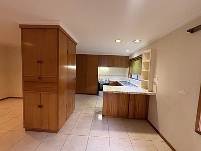 23 Dunlop Street, Shepparton, VIC 3630, 3 phòng ngủ, 1 phòng tắm, House
