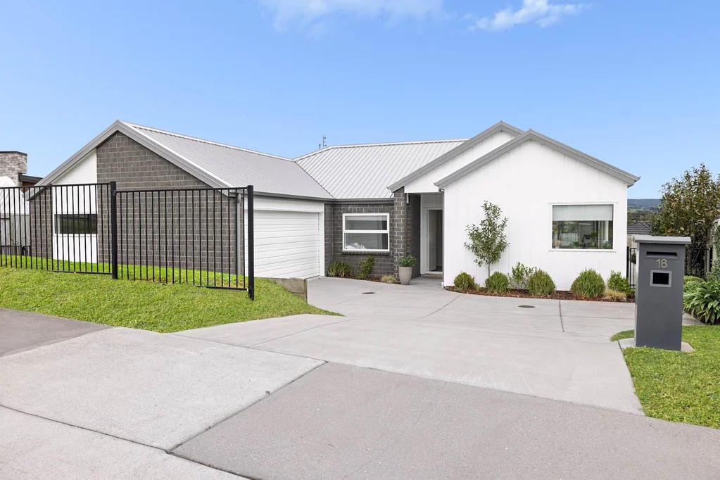 Omokoroa 4chambre Stylish And Spacious Family Living