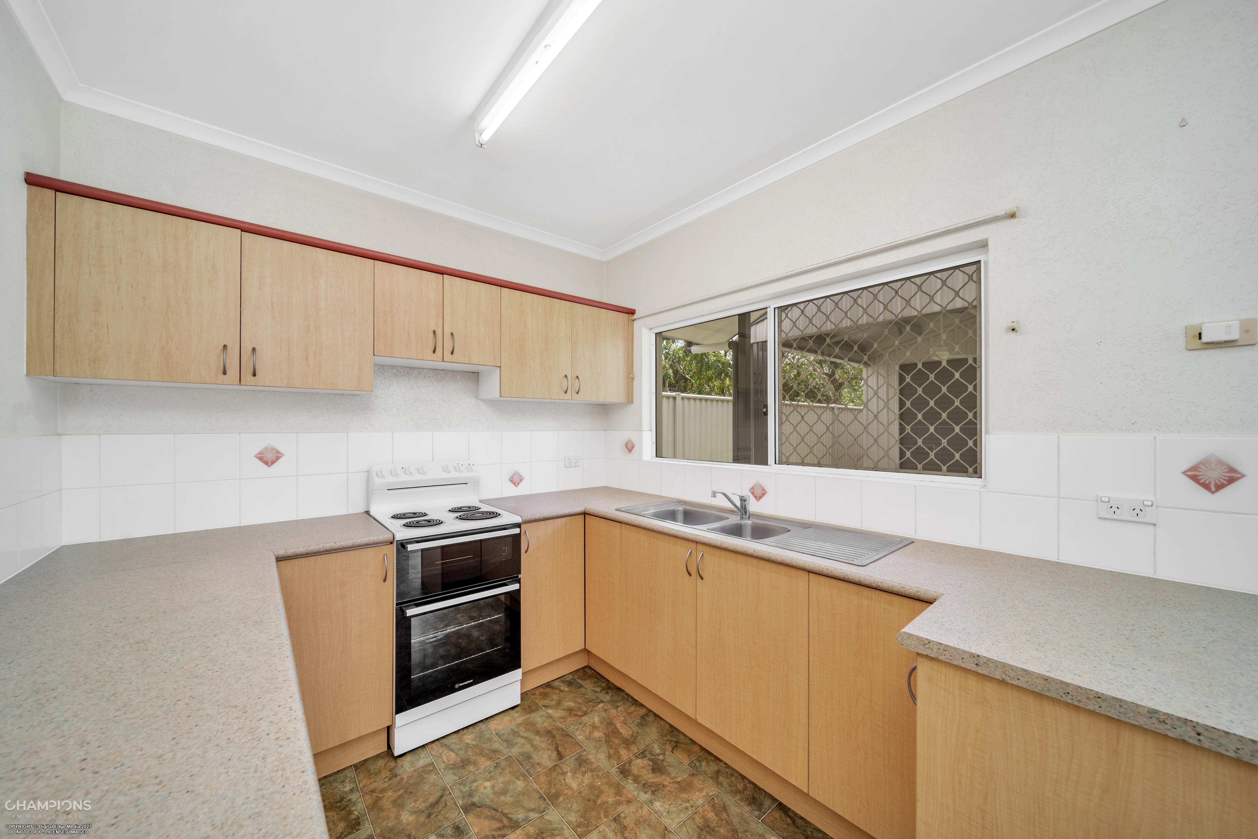 32 SILKY OAK CT, MOOROOBOOL QLD 4870, 0部屋, 0バスルーム, House